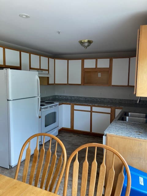 16 Jenkins Court Apartment 2 Main